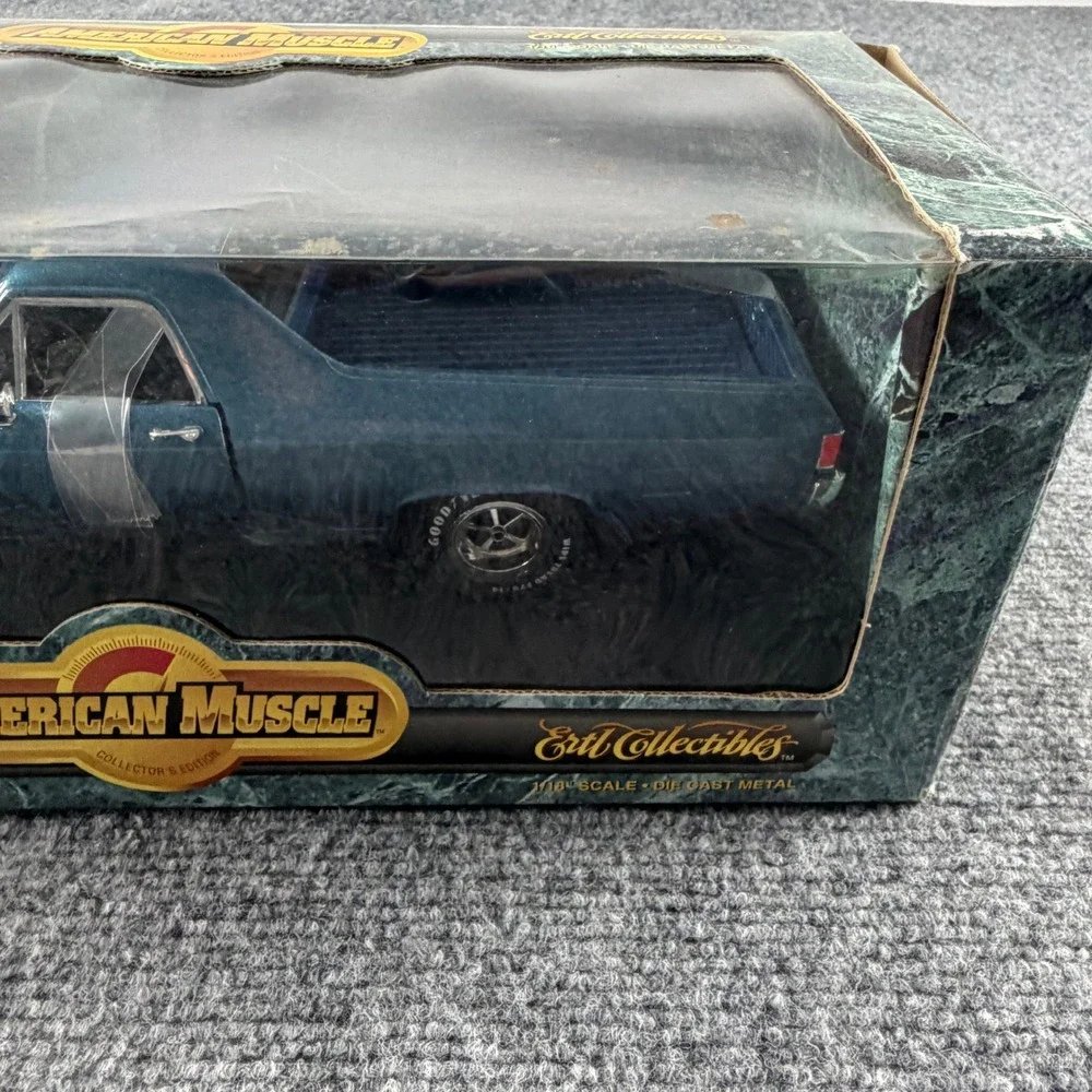 Ertl 1970 El Camino SS454 Diecast 1:18 Blue American Muscle Collector Edition